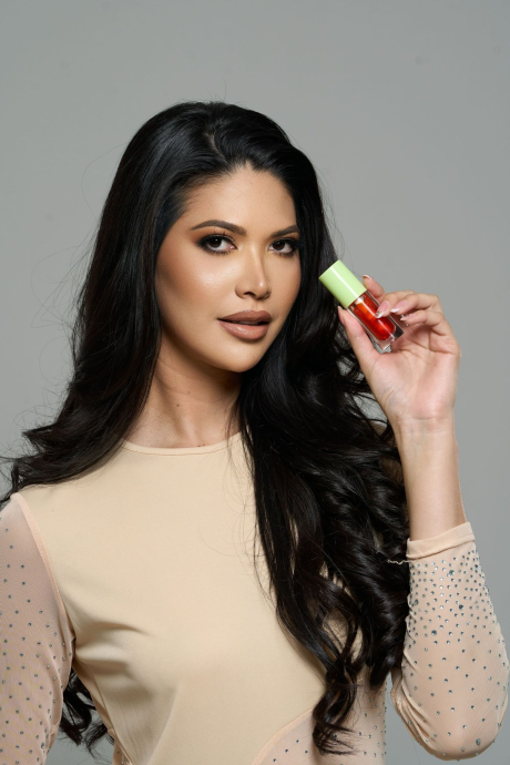 ee326523-289e-4a25-bc69-1a06639ffd02